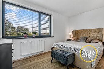 Na predaj ponúkame architektonicky pôsobivú 5-izbovú vilu - 9