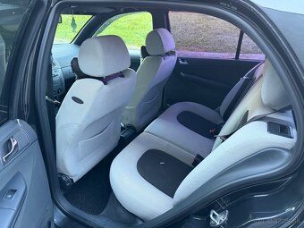 Škoda Fabia RS 1.9TDI 131ps PO SERVISE - 9