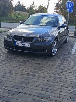 Bmw E90 318D - 9