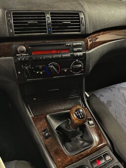 BMW 320d E46 sedan - 9