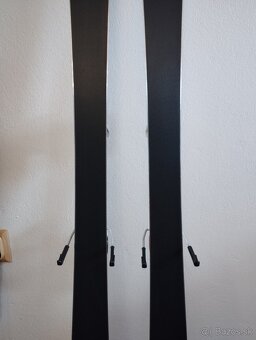 Predám lyže Rossignol Famous 4 + lyžiarky Nordica - 9
