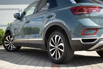 Volkswagen T-Roc 1.5 TSI DSG 110kw SVK-1.M. / AJ NA SPLÁTKY/ - 9