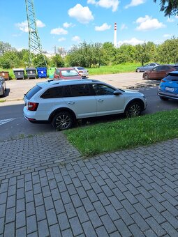 ŠKODA OCTAVIA SCOUT COMBI 4×4 2.TDI 135KW r.v 2017 - 9