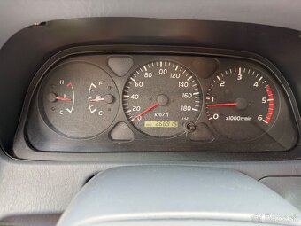Toyota Landcruiser 90 3.0td - 9