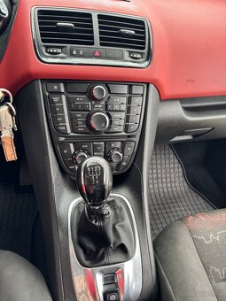 Opel MERIVA 1,4 TURBO - 9