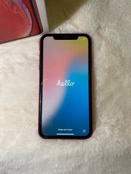 iPhone XR 64GB Red - 9