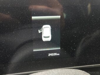 Kia Sportage 1.6, 2022, 1.maj., 24000km v záruke, GOLD - 9