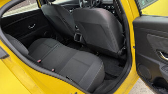 Renault Megane 1,6 / 16 V - 9