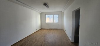 Predam 2.izbovy byt - 9