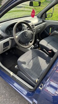 Renault Thália 1.4 - 9