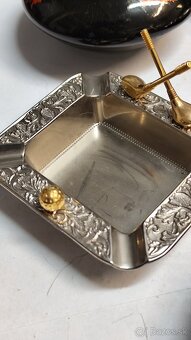 Predám zbierku 87 popolníkov - 9