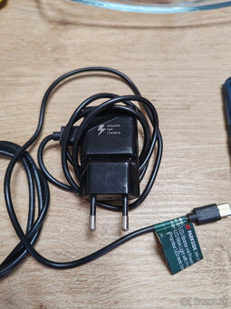 Predám Samsung S9 - 9