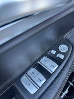 BMW Rad 7 730d xDrive A/T - 9