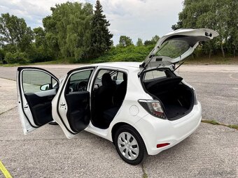 Toyota Yaris 1.5 Hybrid Style Selection VVT-iE Automat - 9