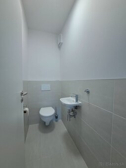 3 izb. byt širšie centrum v BB - 9