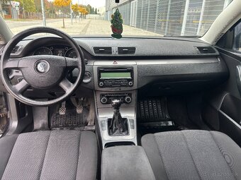 Volkswagen passat b6 1.6tdi - 9