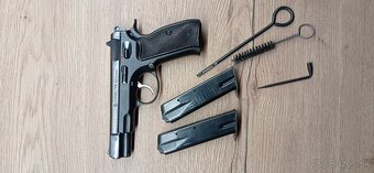 Pistol CZ75 Para - 9