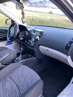 ❗️KIA Ceed 1.4 benzín❗️ - 9