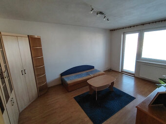 Prenájom 1 izbový byt Šurany s Balkónom. - 9