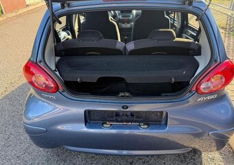 Toyota Aygo 1,0 i klima serviska nová STK benzín manuál - 9