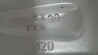 245/45 R18 BMW F10, F11 - 9