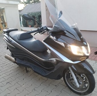 Piaggio x10 350 rv 2015 - 9