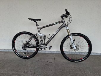 BMC trailfox 01 Fully XT ako novy - 9