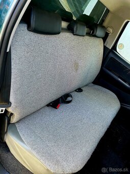 TOYOTA HILUX 2.5DI-D - PREDAJ AJ NA SPLÁTKY - 9