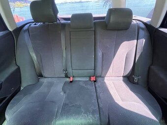 Rozpredam Passat b6 - 9