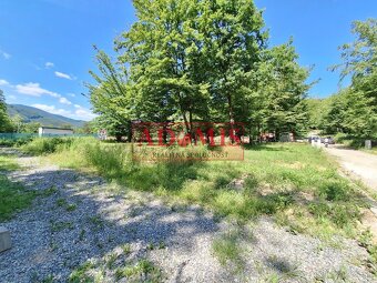 ADOMIS - Predám stavebný pozemok 1000m2 v lese,Kysak Brezie, - 9