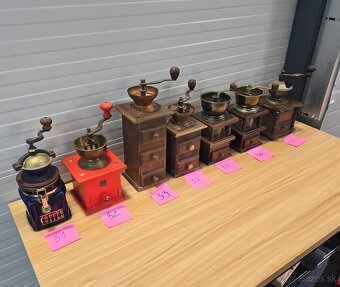 Staré mlynčeky na kávu - 9