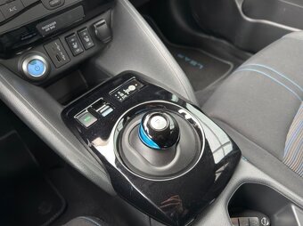 Nissan Leaf 12/2021 N-Connecta LED Winterpacket elektromobil - 9
