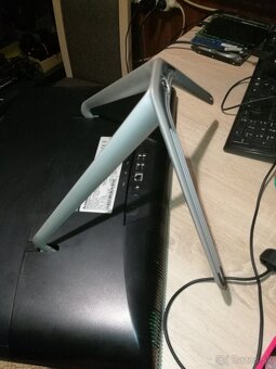 AIO Lenovo 22“ FHD. Dotyková obrazovka. SSD 512GB. 16GB. - 9
