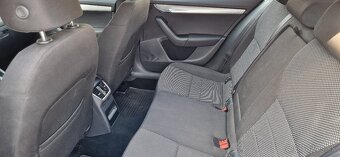 Škoda Octavia Combi - 9