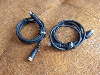 2 profi klávesy +dvojitý stojan + stolička = SUPER CENA - 9