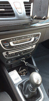 Renault Megane Grandtour 1.5 dCi - 9