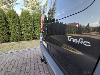 Predám 5 MIESTNU DODÁVKU Renault Trafic LONG - 9