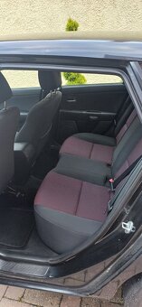 Mazda 3 benzin 1.6 ,77kw ročník 2004. - 9