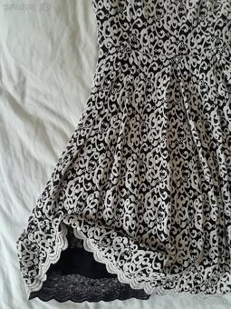 Nove saty Chantall s visackami - 9