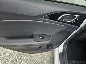 Kia Ceed III 1.4 MPI Gold - 9