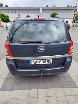 Opel Zafira 7 miestne - 9
