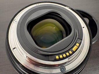 Canon EF 24–105mm f/4L IS II USM - 9