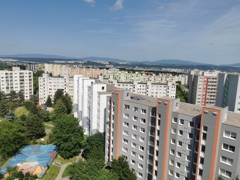 Kvp- veľký 3 izbový byt - 9