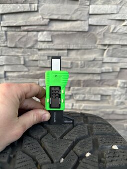 225/50 R18 99V XL zimné UNIROYAL - 9