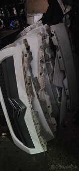 Čelá, okuláre, masky, kapoty pre dodávky - 9