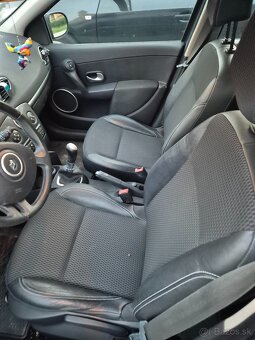 Renault Clio Grandtour - 9