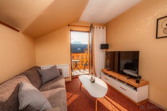 Podkrovný 3-izbový apartmán s výhľadom na Lomnický štít - 9