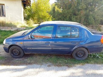 Renault Clio thalia - 9