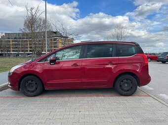 Peugeot 5008 1.6 HDI - 9