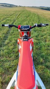 Elektrická Motorka Honda CRE - 9
